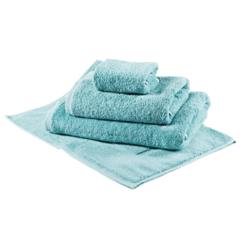 Osuška C450 smetanová 70x140 cm